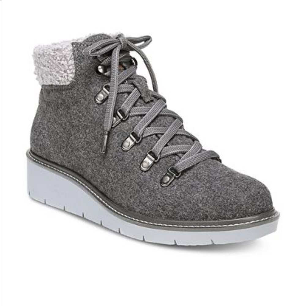 BWT Waterproof Lace up Booties